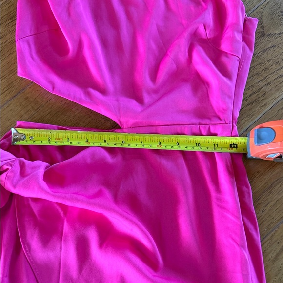 Superdown Crystal Pink One-Shoulder mini dress - Picture 8 of 10